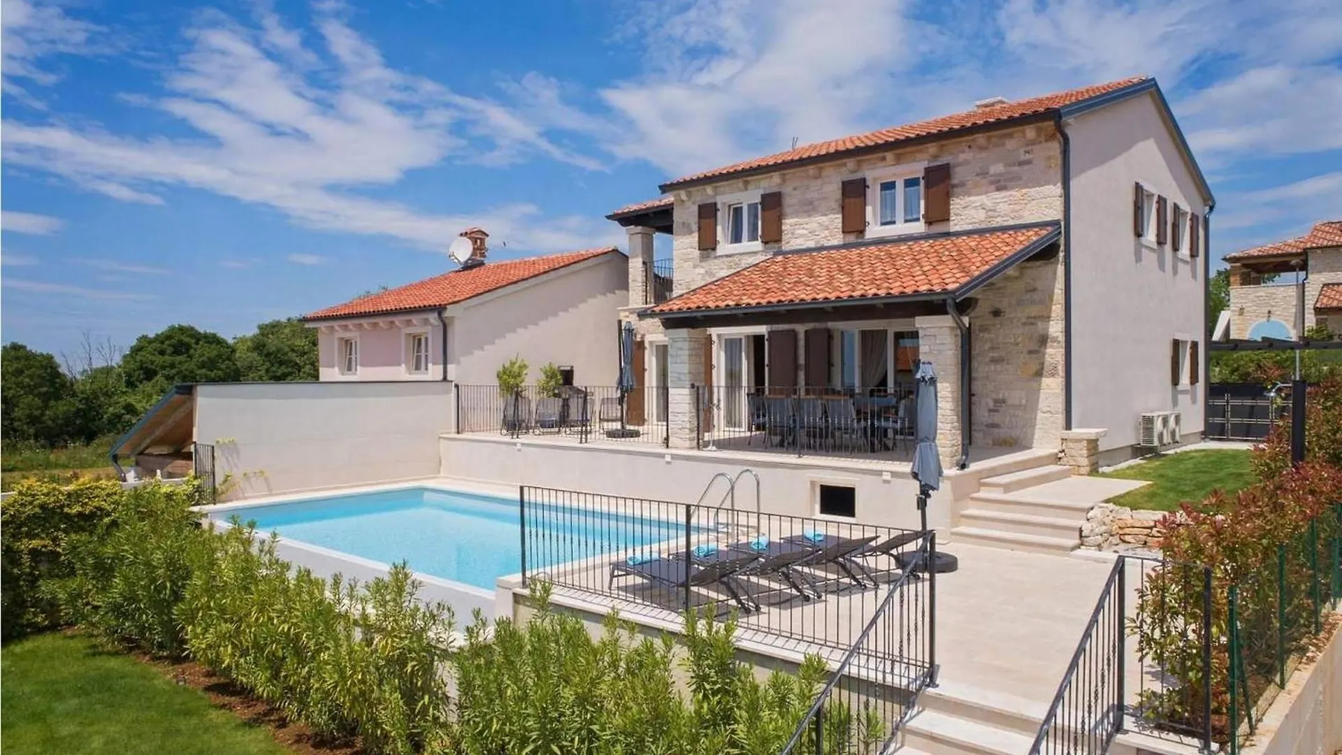 Sveti Lovreč Pazenatički Villa Bellevue 0*, Sveti Lovreč Pazenatički