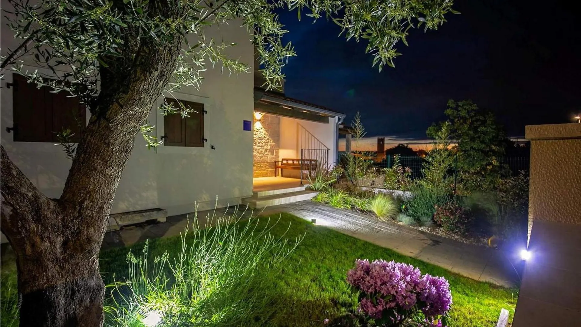Villa Bellevue Sveti Lovrec Pazenaticki Holiday home